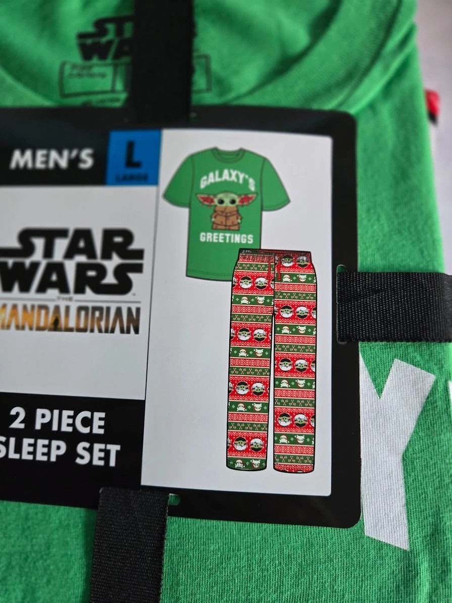 Star Wars Mandalorian Baby Yoda Christmas Mens Pajamas Set Mens LARGE - New