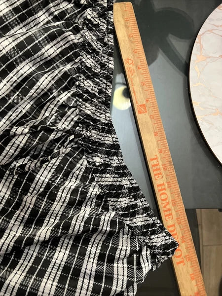 Steve Harvey Black & White Plaid  Men's   2 Pc Pajama Set  NWTS yb2