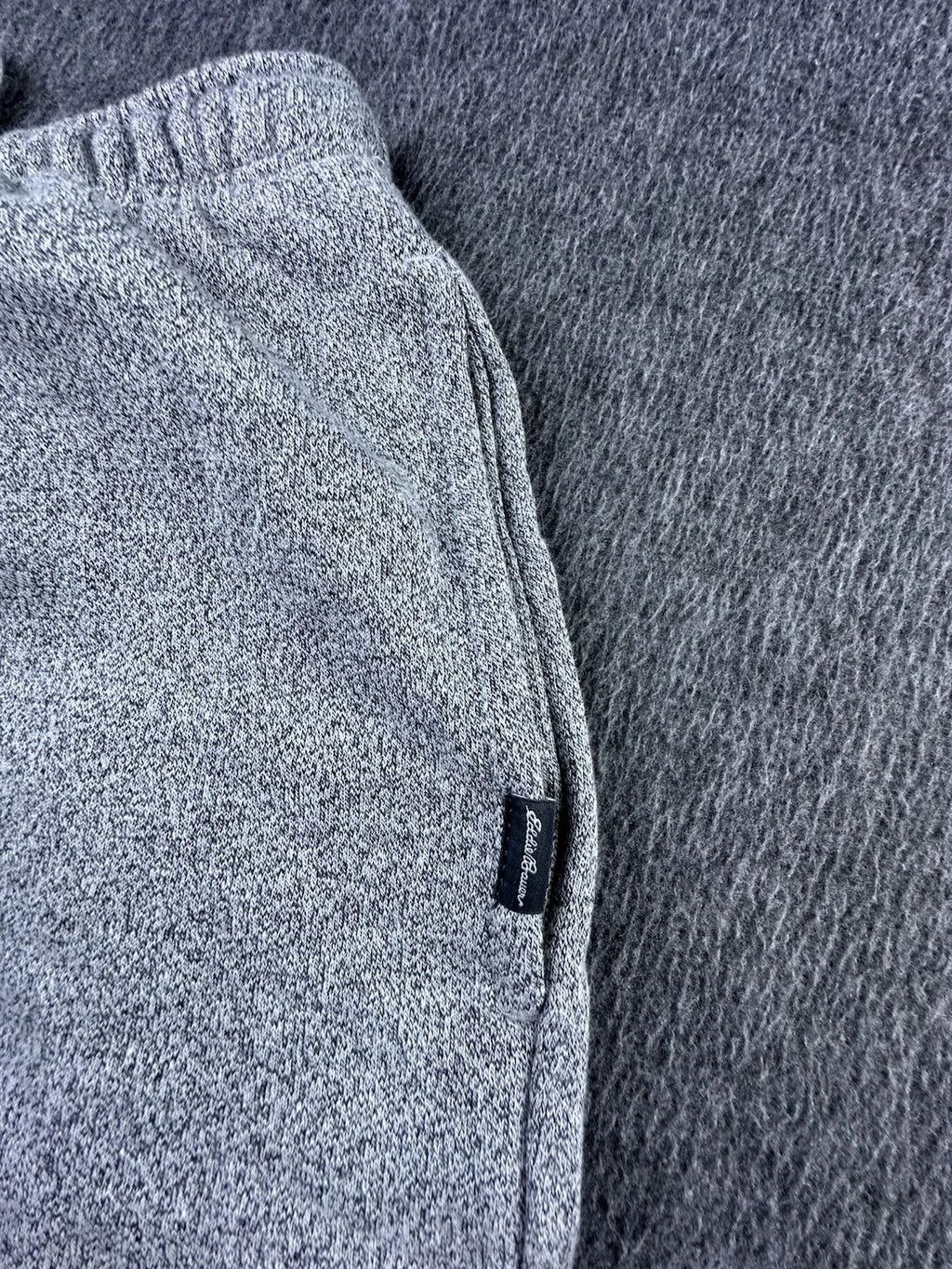 Eddie Bauer Pajama Set Mens Medium 2 Piece Blue Gray Long Sleeve Pants Lounge
