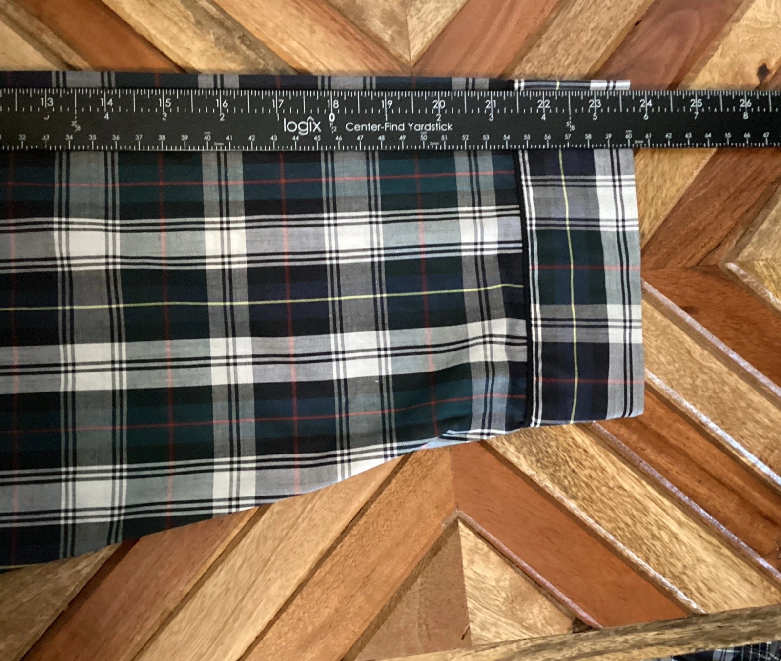 Bill Blass Pajama Set Men’s Size L Green Plaid Long Sleeve Lightweight NWT