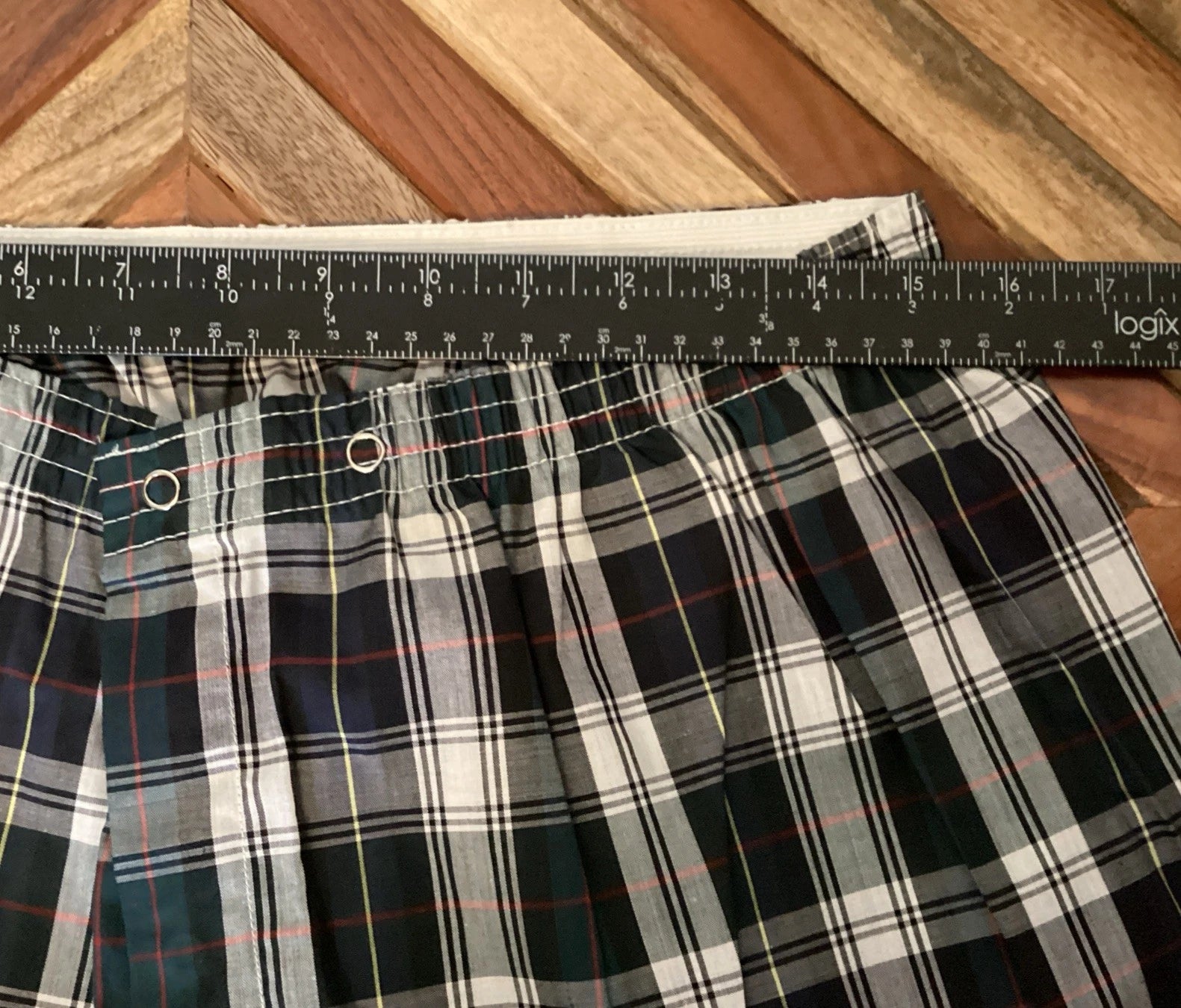 Bill Blass Pajama Set Men’s Size L Green Plaid Long Sleeve Lightweight NWT