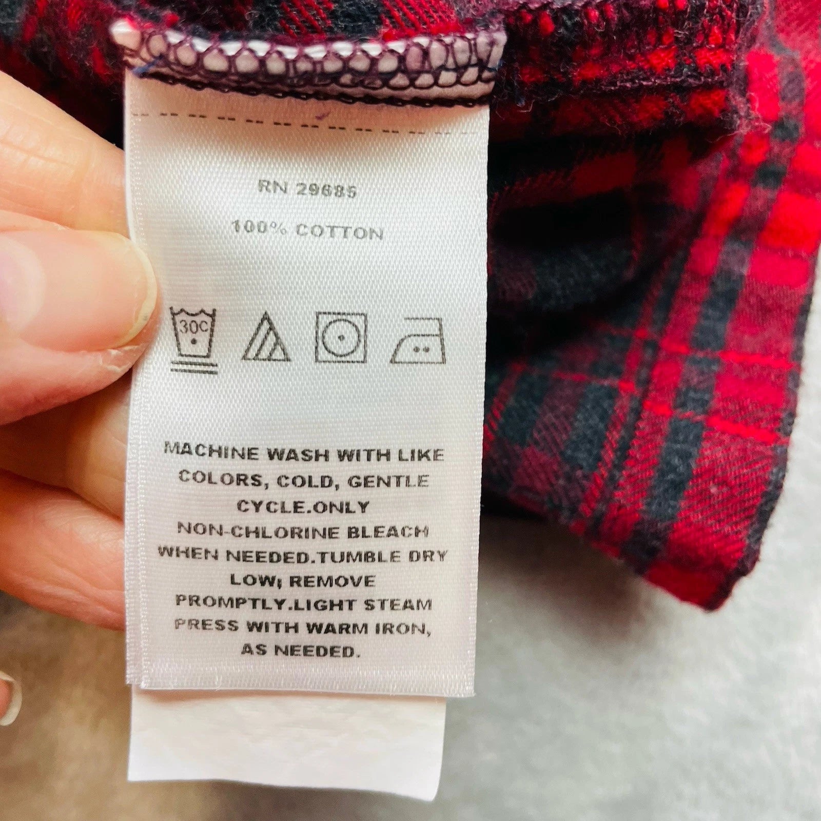Pendleton Pajamas 2 Piece Set Mens M Red Black Plaid Long Sleeve Shirt Pants