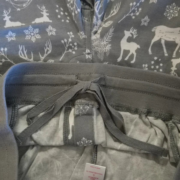 Men's North Pole Trading Company Deer 2 Piece Pajama Set, Grey, S