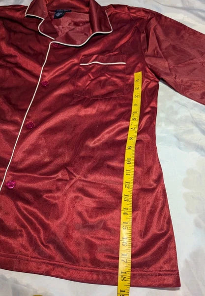 JOHN BLAIR Men's Large 2 Pc Pajama Set Sleepwear Burgundy SATIN Pants Button Top
