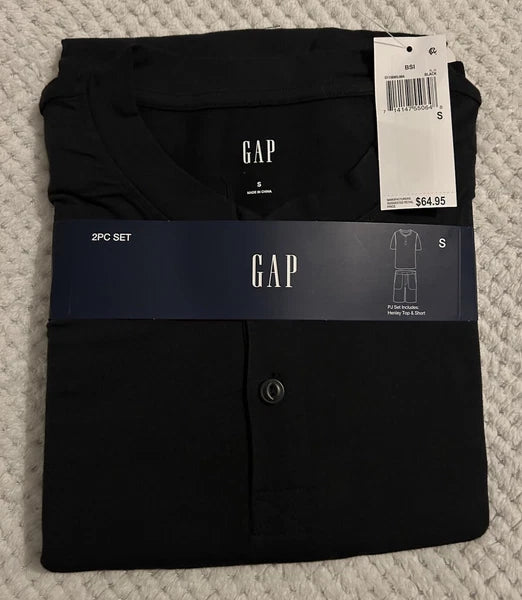 GAP Men's 2-Pc. Heathered Henley Shirt & Shorts Pajama Set. Small. Black. New